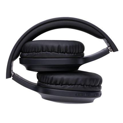  showcasing sleek audio style.
