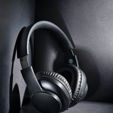 Wireless headphone from XD Xclusive's Terra RCS recycled aluminium audio collection
