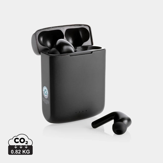Skywave RCS recycled plastic solar earbuds by XD Xclusive