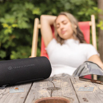  shown in black with control buttons.