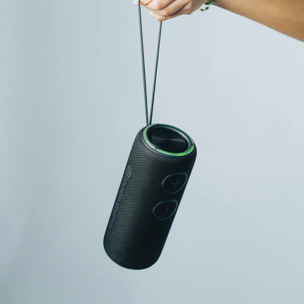  shown in black with control buttons.