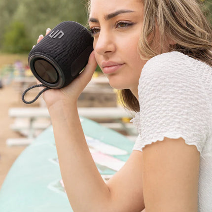 Urban Vitamin Palmdale RCS 16W waterproof IPX7 plastic speaker