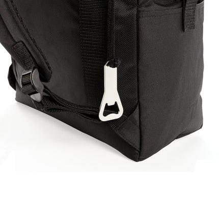 Swiss Peak XXL cooler tote pack made from PVC-free outdoor material