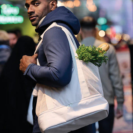 XD Collection Iqlo Aware™ RPET 2-in-1 cooler tote for outdoor use