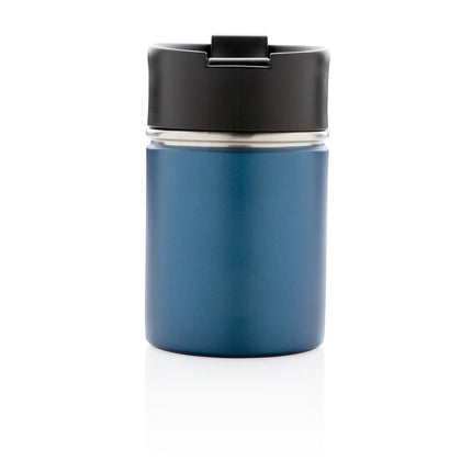  insulated design for hot and cold beverages.