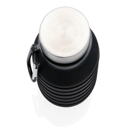  portable design for on-the-go hydration.
