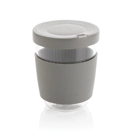 Ukiyo borosilicate glass drinkware with silicone lid and sleeve