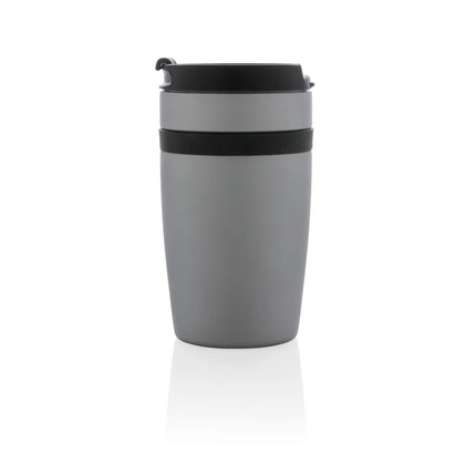  sleek drinkware with secure lid