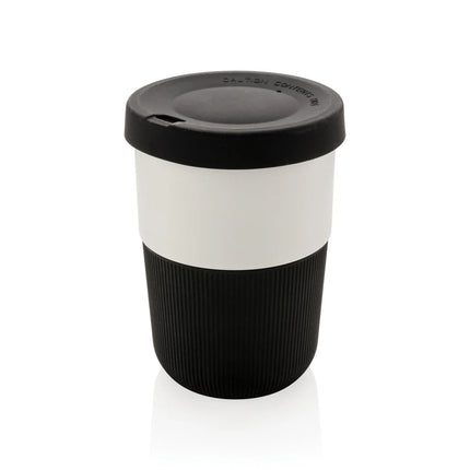  suitable for hot beverages.