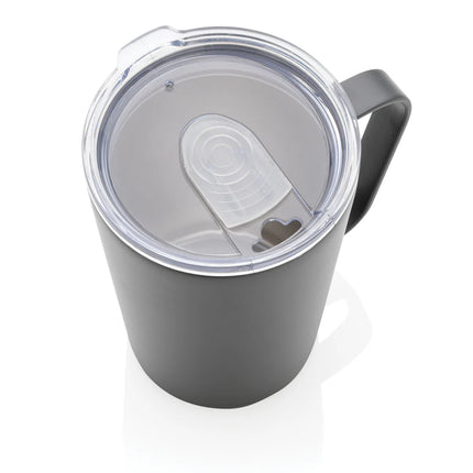  modern drinkware for hot or cold beverages.