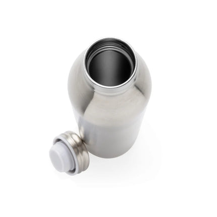 Leakproof copper vacuum insulated drinkware bottle by XD Collection with a sleek design and secure lid for hot and cold beverages.
