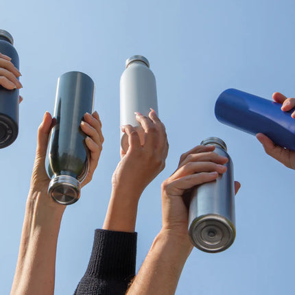  showcasing durable drinkware with a sleek copper finish.