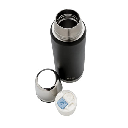  sleek drinkware with a secure lid