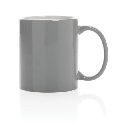 Ceramic classic mug by XD Collection