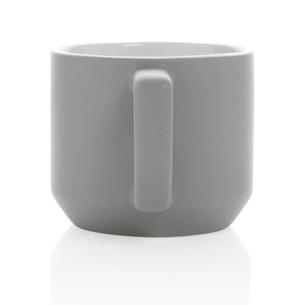  ideal for hot beverages.