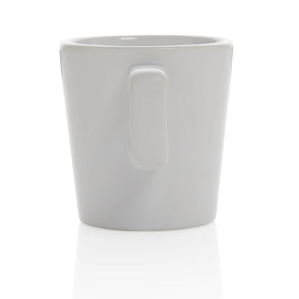 Ceramic modern coffee mug from XD Collection