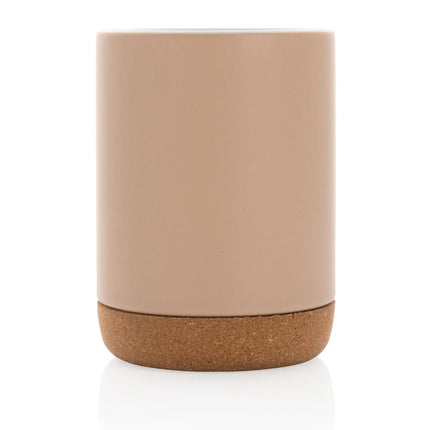  white ceramic with natural cork bottom