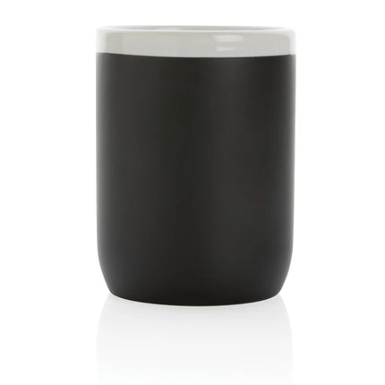  featuring a smooth handle and classic drinkware design.