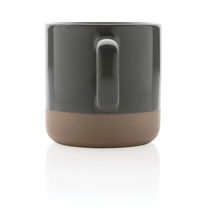  360ml drinkware with a smooth finish and comfortable handle