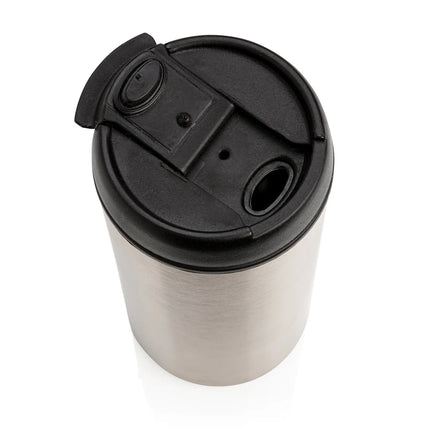 Recycled stainless steel tumbler from XD Xclusive Metro RCS drinkware collection