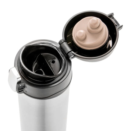  sturdy drinkware with secure lid