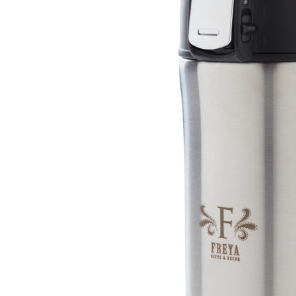  insulated drinkware with secure lid and eco-friendly design.