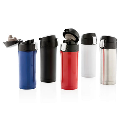  insulated drinkware with secure lid and sleek design.
