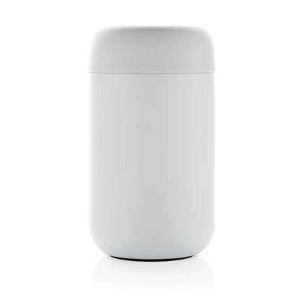  with a sleek drinkware design.