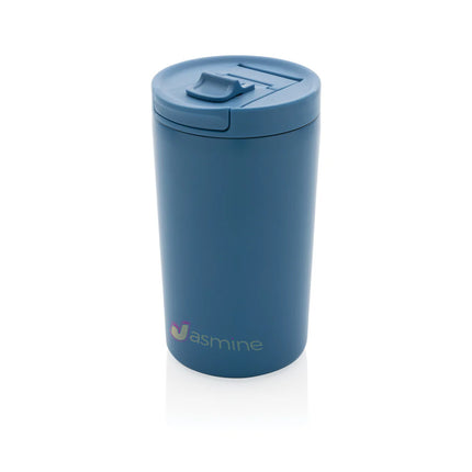  black drinkware with secure lid and insulated design