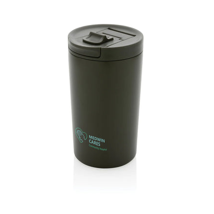  with a sleek stainless steel finish.