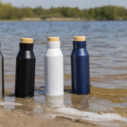  eco-friendly insulated drinkware.