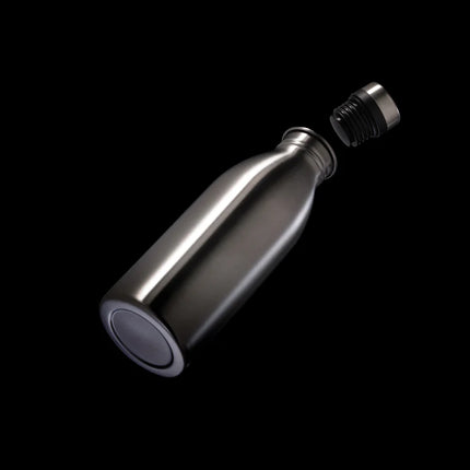 Recycled stainless steel XD Collection RCS deluxe water bottle in sleek design