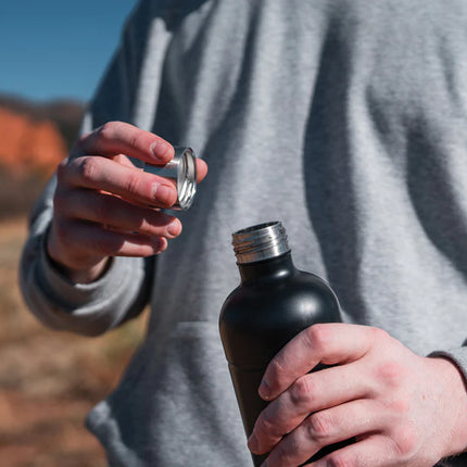  sleek stainless steel design with secure cap for carbonated drinks