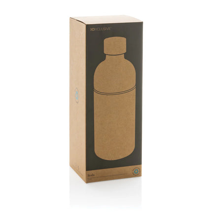  stainless steel drinkware with a sleek design.