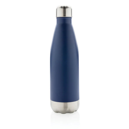  durable drinkware with a sleek design and secure lid.