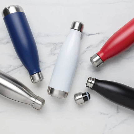 Stainless steel vacuum insulated drinkware bottle from XD Collection with a sleek design and secure lid.