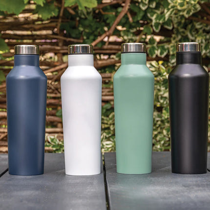 Stainless steel water bottle from XD Collection with a sleek modern design