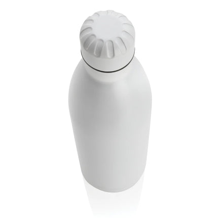  durable design and leak-proof lid.