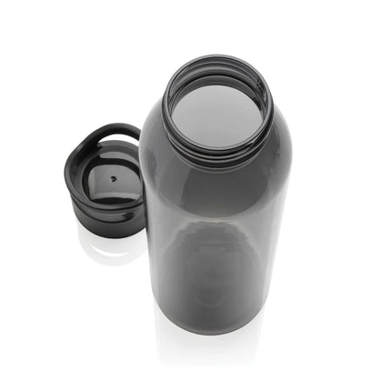  reusable drinkware with a sleek design