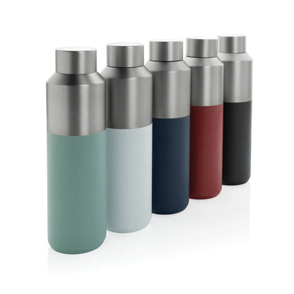  with a sleek design and stainless steel finish.