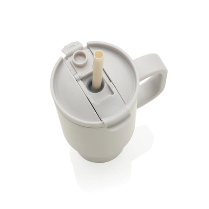  480ML drinkware with a sleek design and secure lid.