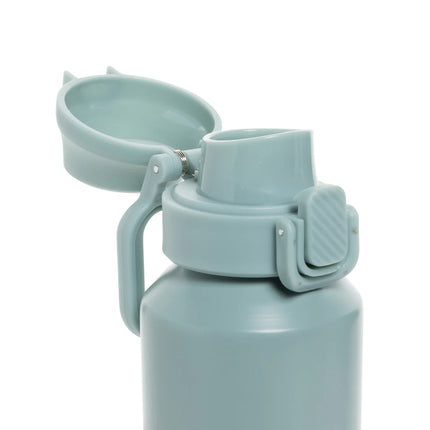  stainless steel drinkware with a secure locking lid.