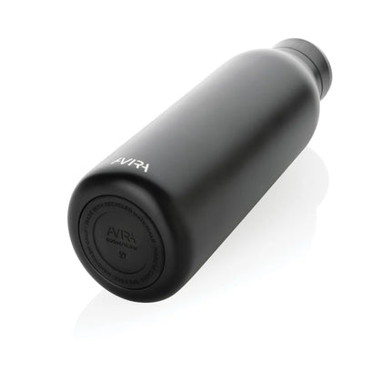  designed for keeping beverages hot or cold.