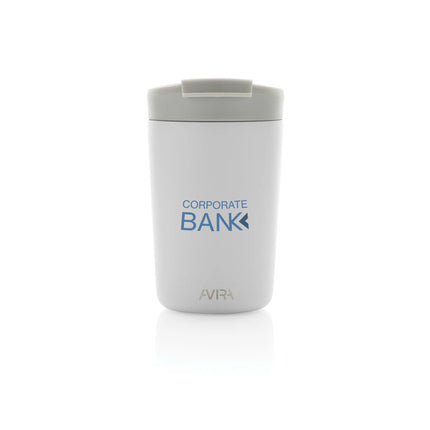  stainless steel drinkware with a sleek design and secure lid