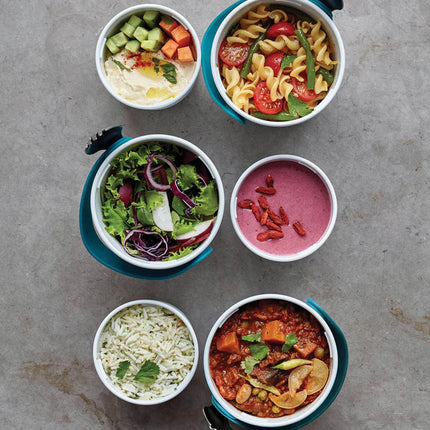  durable design ideal for carrying meals.