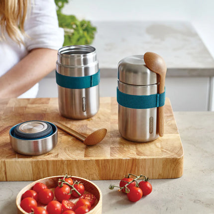  stainless steel container with leak-proof lid.