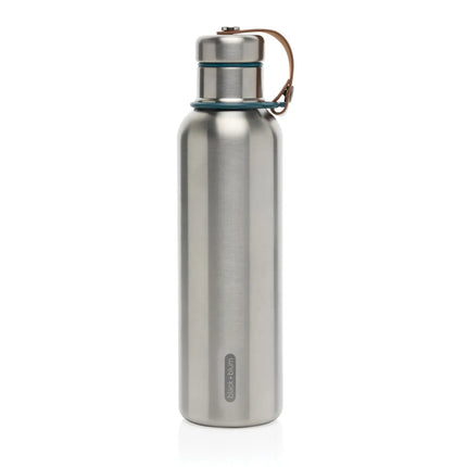  stainless steel drinkware with a sleek design and secure lid.