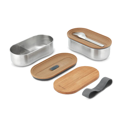  with separate compartments for lunch or snacks.