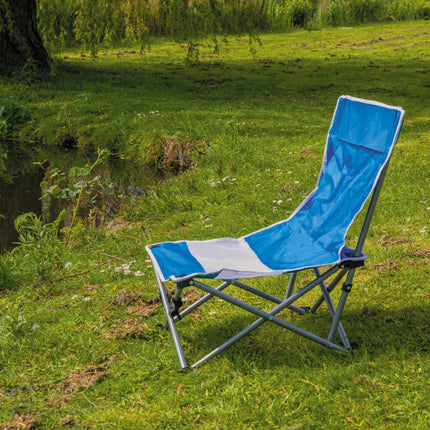 Foldable outdoor beach chair from XD Collection in a compact pouch