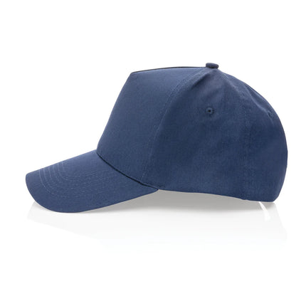  featuring a 190g fabric and adjustable strap.